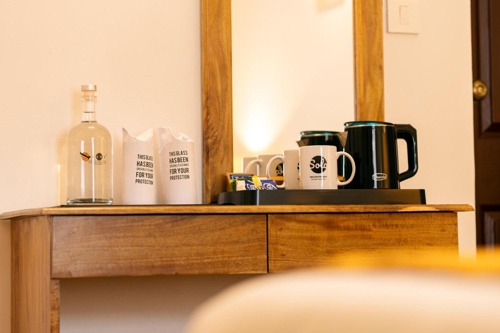 Solo Inn By Hawk Hospitality Kochi Ngoại thất bức ảnh