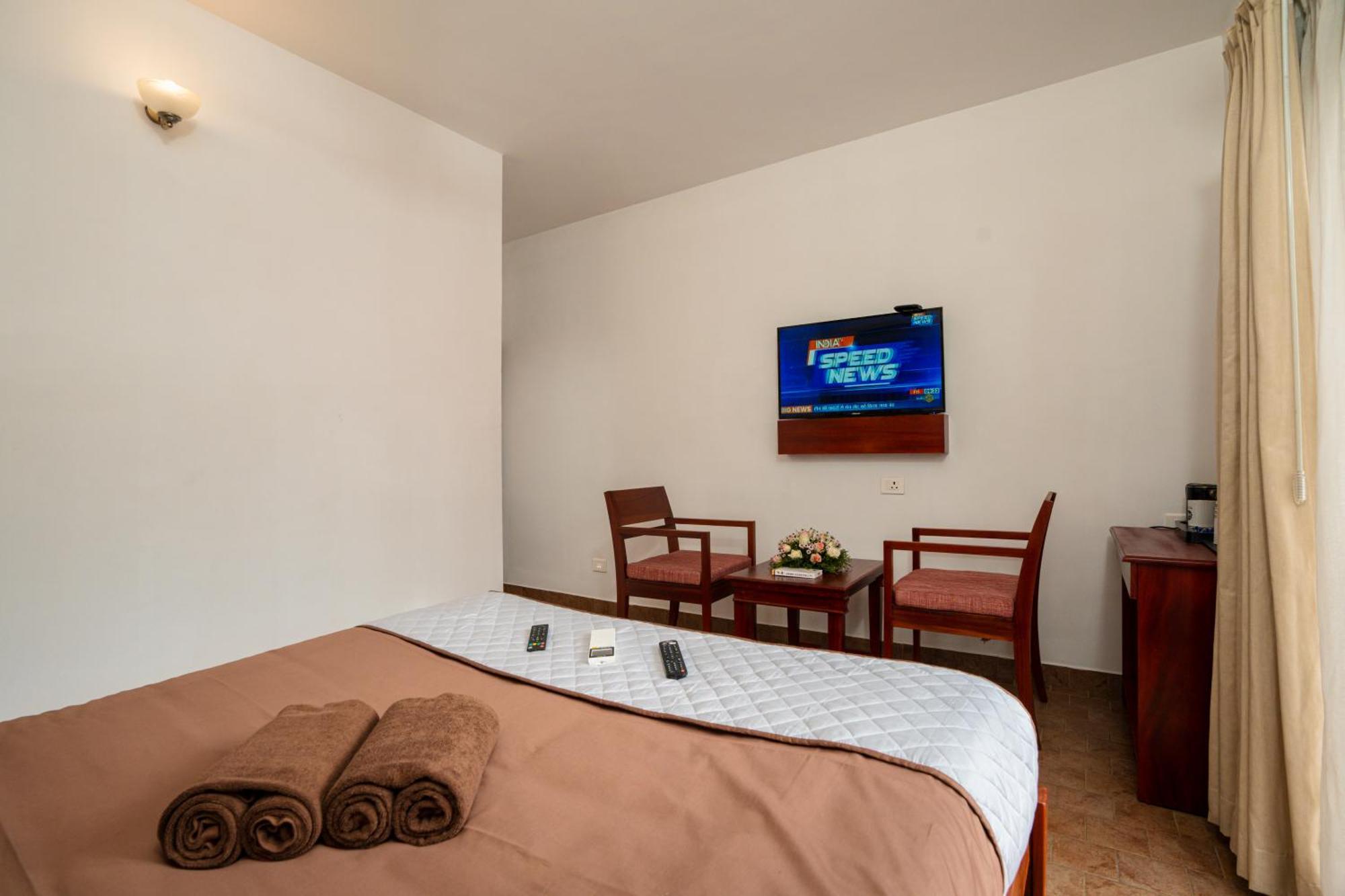 Solo Inn By Hawk Hospitality Kochi Ngoại thất bức ảnh