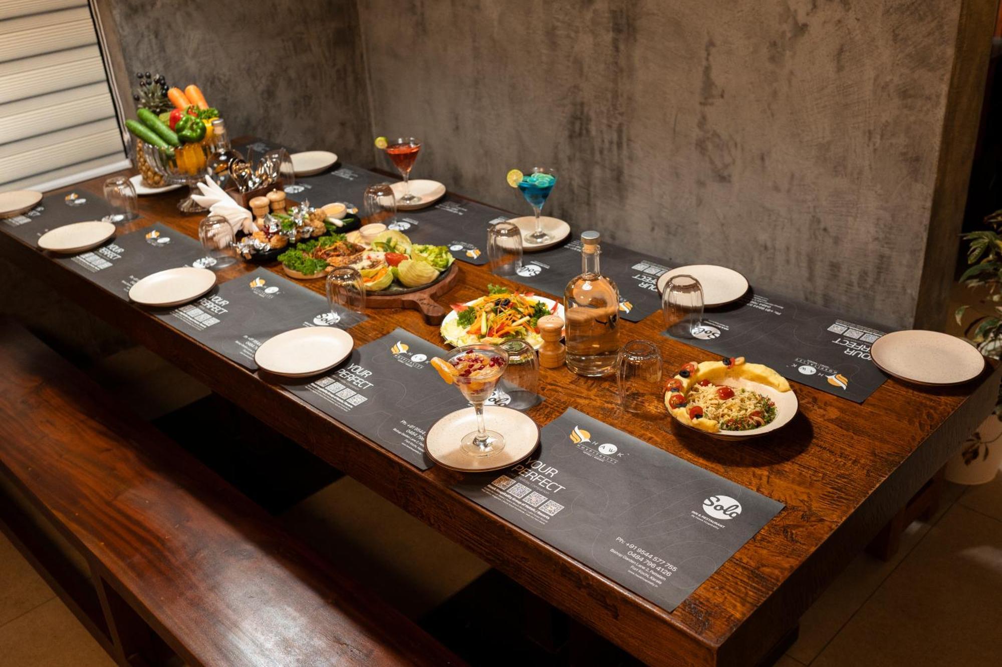 Solo Inn By Hawk Hospitality Kochi Ngoại thất bức ảnh